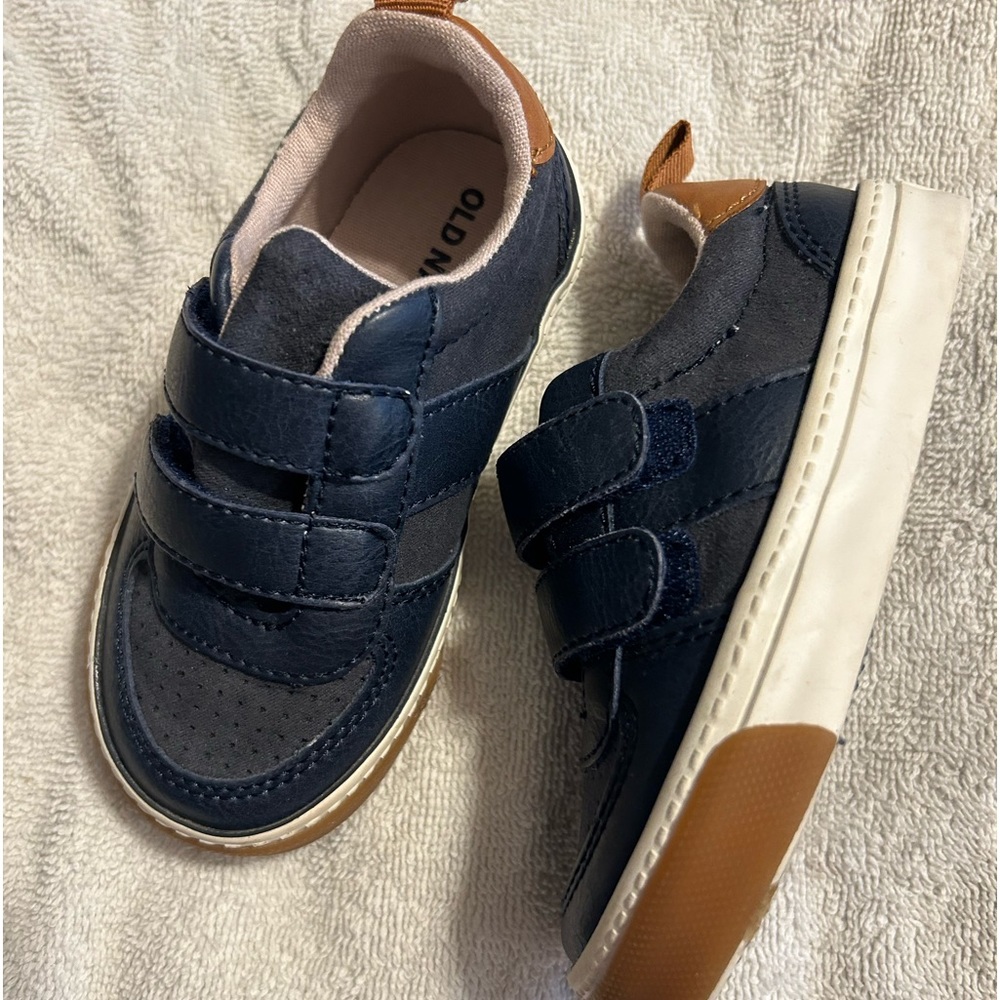Old Navy Boys Toddler Size 6 Casual/Dress Shoes Blue